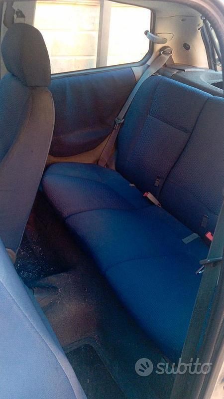 Usata Fiat Punto 2000 Grigio Utilitaria