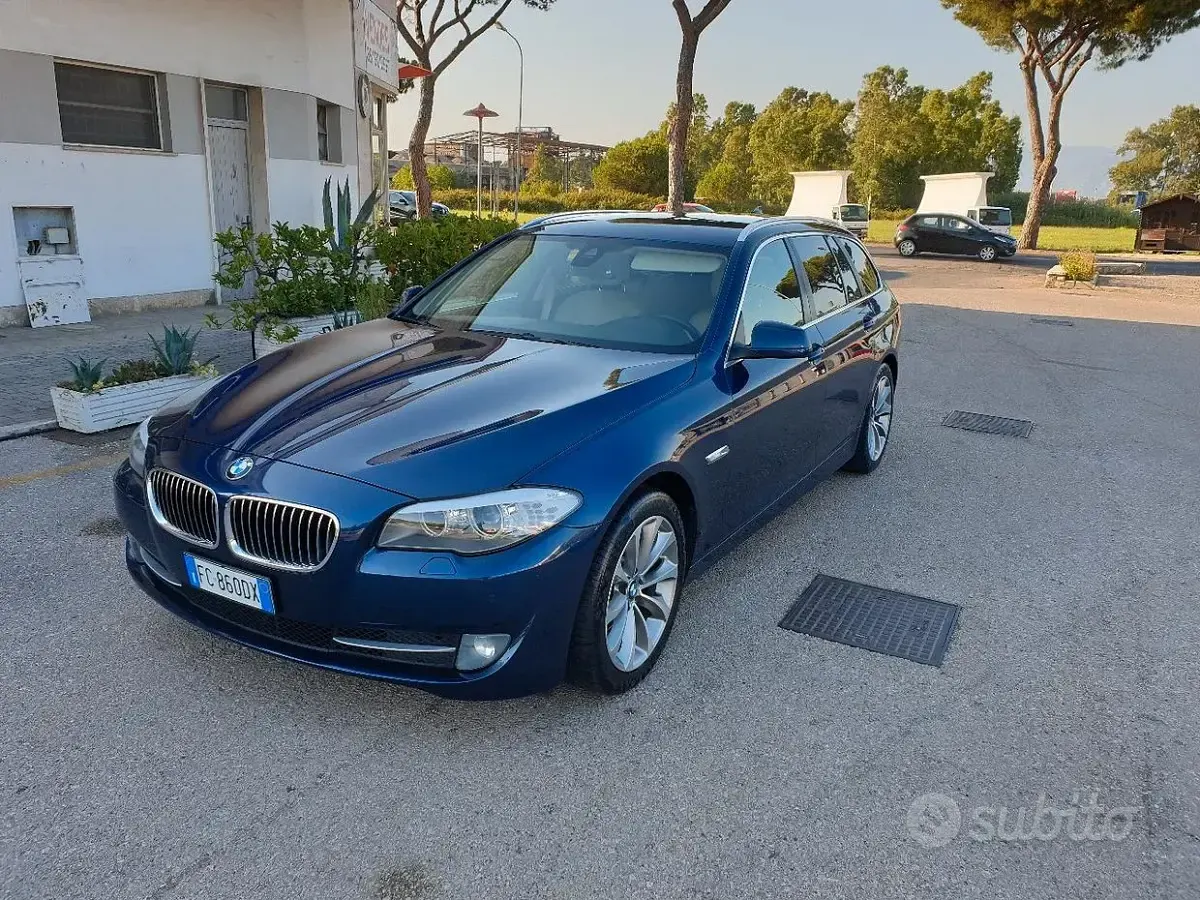Usata BMW 520 190 CV (139 kW) 2016 Bluazzurro Station wagon