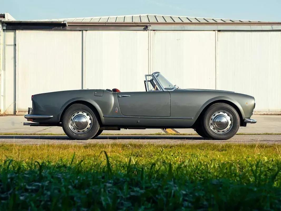 Usata Lancia Aurelia 152 CV (111 kW) 1989 Grigio Cabrio