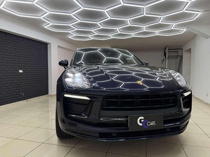 Usata Porsche Macan 265 CV (194 kW) 2021 Blu/azzurro SUV