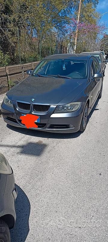 Usata 2006 BMW 320 Tre volumi | 2300 € (Ottimo prezzo) - Immagine 1/4