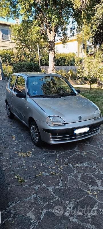 Usata Fiat 600 54 CV (39 kW) 2003 Grigio Utilitaria