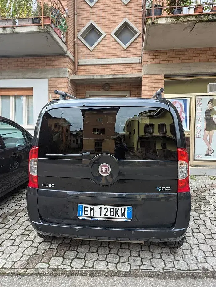 Usata Fiat Qubo Trekking 77 CV (56 kW) 2012 Nero Monovolume