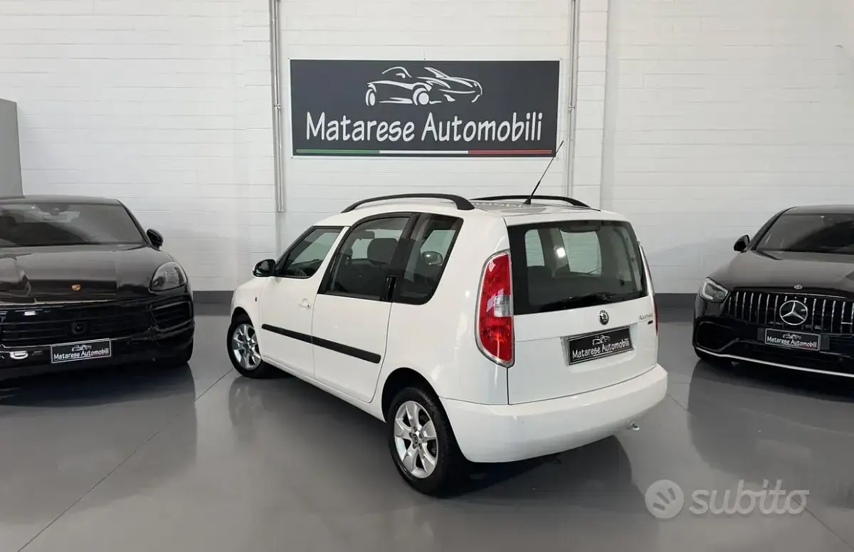 Usata Skoda Roomster 105 CV (77 kW) 2011 Bianco Monovolume