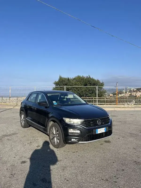 Usata VW T-Roc Advance 150 CV (110 kW) 2019 Nero SUV