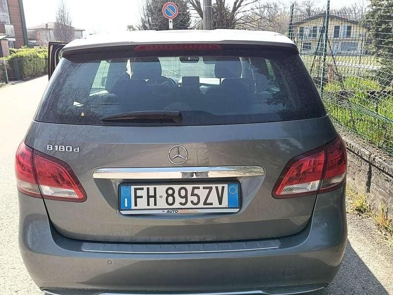 Occasion Mercedes B180 109 ch (80 kW) 2017 Monospace