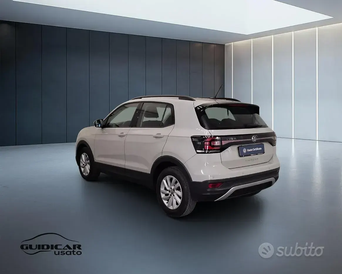 Usata VW T-Cross Style 110 CV (80 kW) 2023 Beige SUV