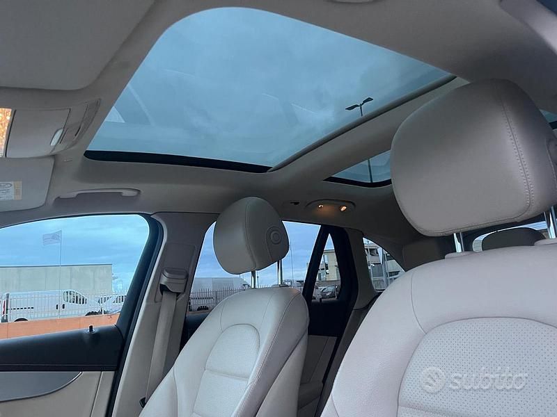 Usata Mercedes GLC200 163 CV (119 kW) 2020 Blu SUV