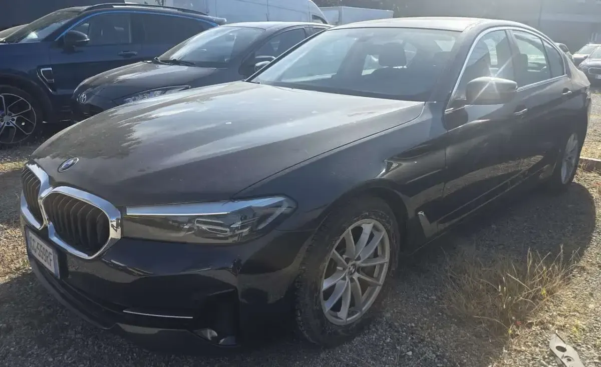 Usata BMW 530 249 CV (183 kW) 2021 Grigio Berlina