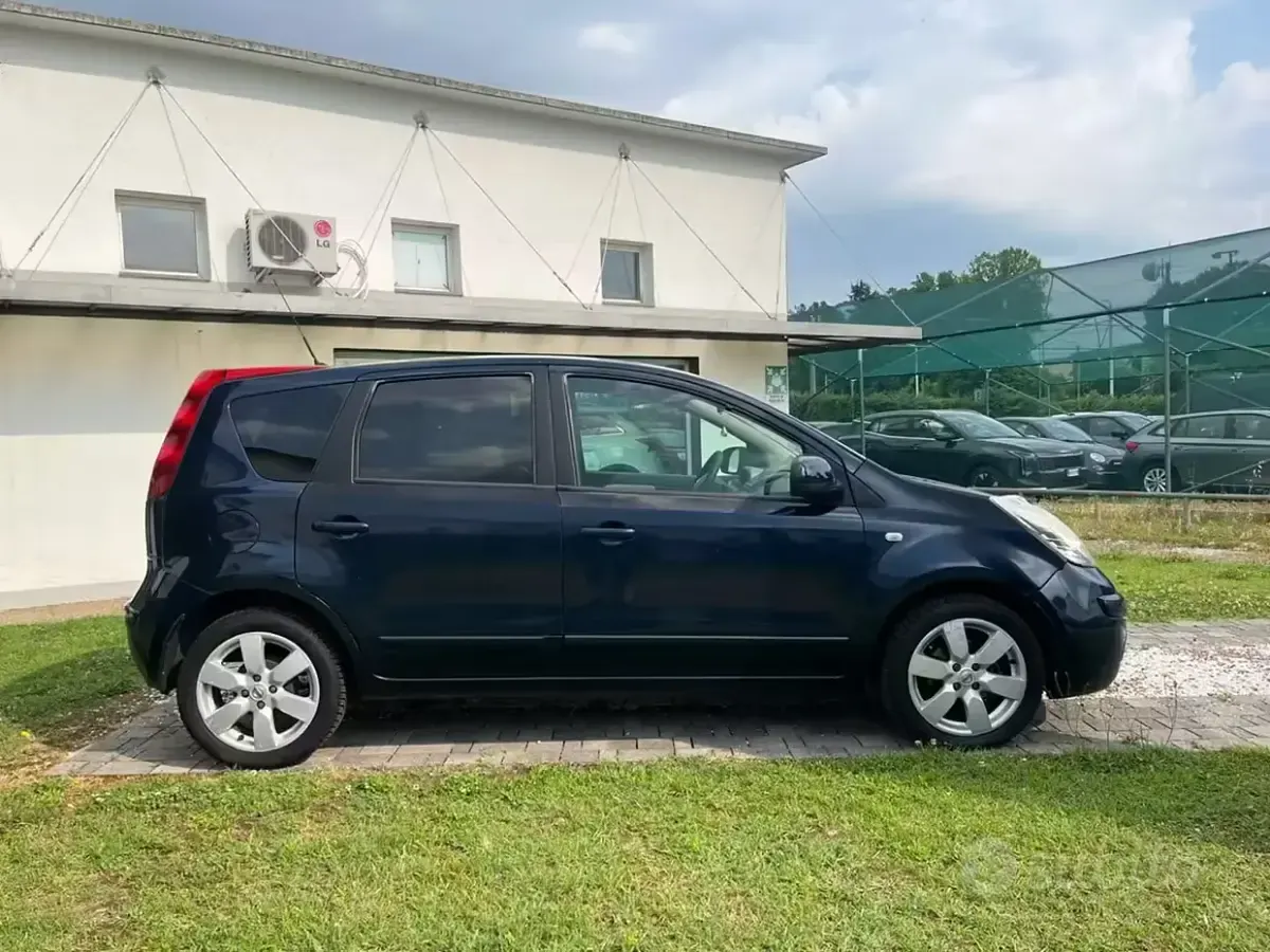 Usata Nissan Note Acenta 88 CV (64 kW) 2008 Blu Utilitaria