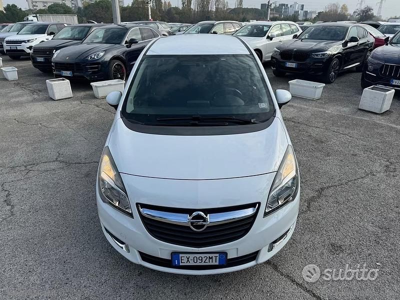 Usata Opel Meriva Cosmo 120 CV (88 kW) 2014 Bianco Monovolume