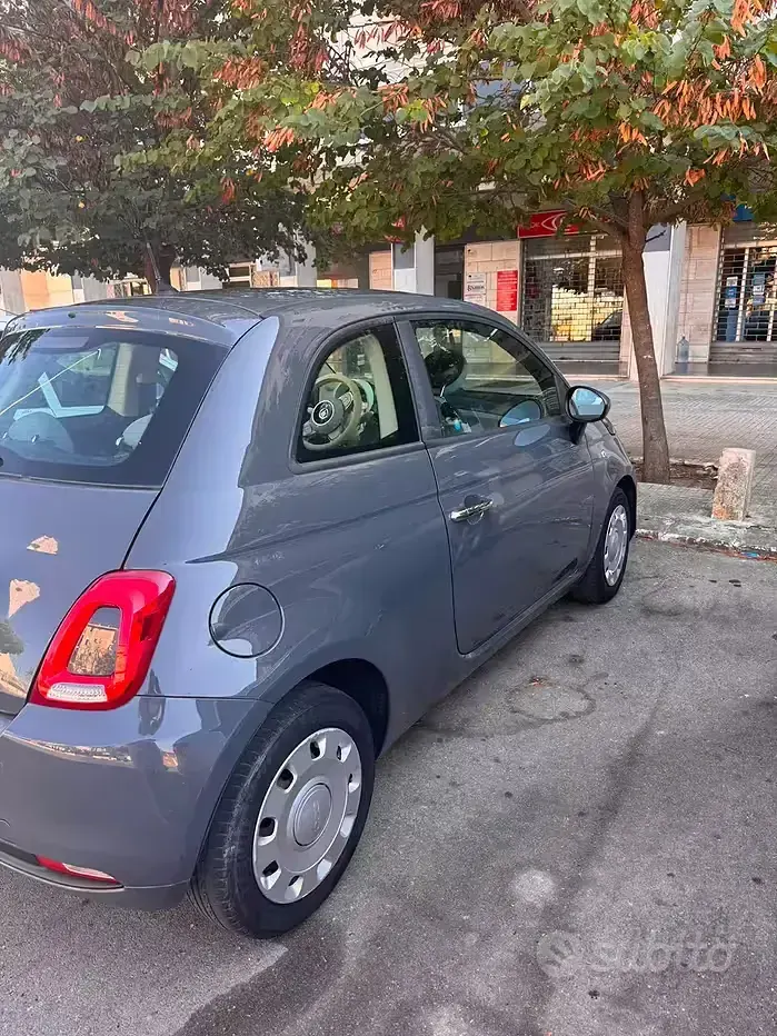 Usata Fiat 500 Lounge 69 CV (50 kW) 2018 Bluazzurro Berlina