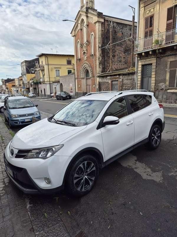 Usata Toyota RAV4 Active 124 CV (91 kW) 2014 SUV