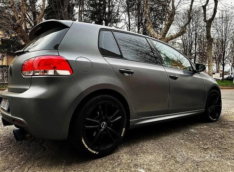 Usata VW Golf VI Edition 122 CV (89 kW) 2011 Grigio Utilitaria