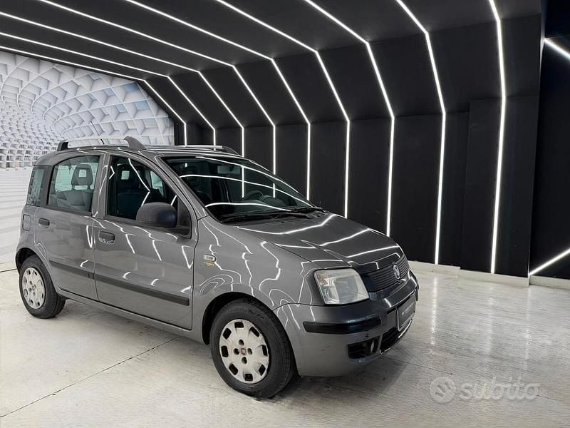 Usata Fiat Panda Dynamic 272 CV (200 kW) 2012 Grigio Utilitaria