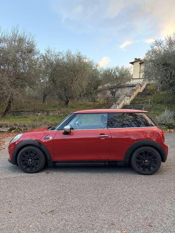 Usata Mini ONE 102 CV (75 kW) 2015 Utilitaria