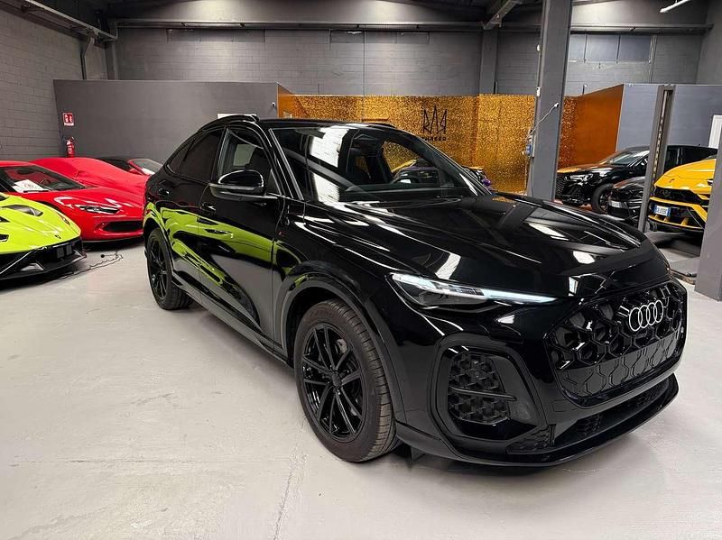 Nuova Audi Q5 Sportback S-Line 204 CV (150 kW) 2025 Daytona grey perla SUV