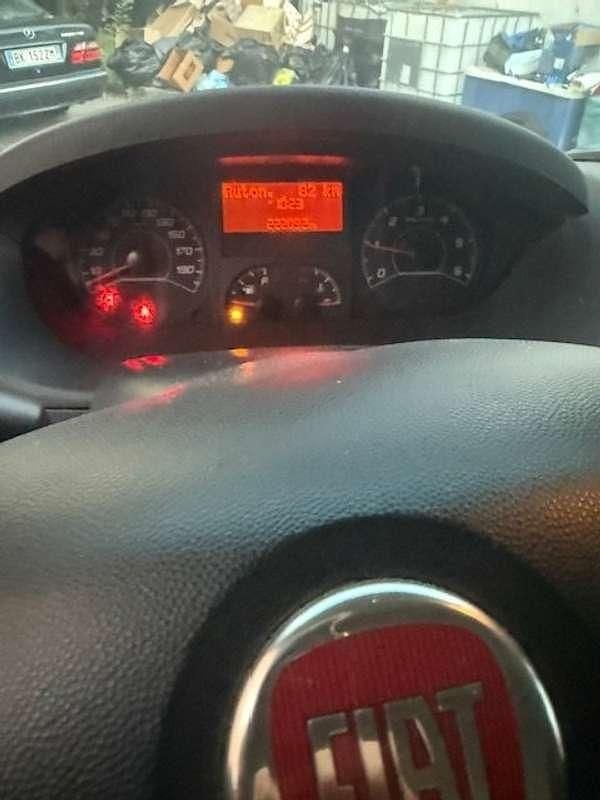 Usata Fiat Ducato 120 CV (88 kW) 2015 Grigio Furgone