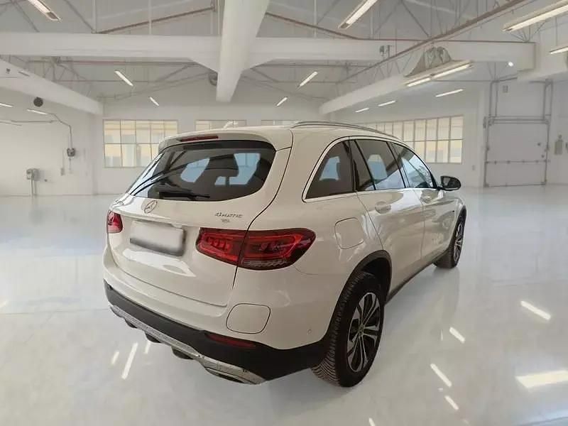 Usata Mercedes GLC300e Business 194 CV (142 kW) 2021 SUV