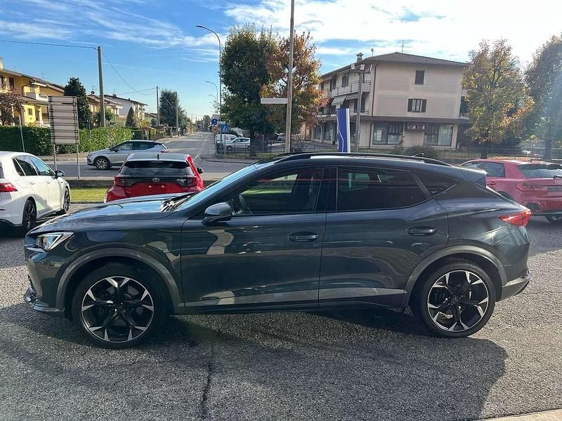 Usata Cupra Formentor VZ2 245 CV (180 kW) 2022 Magnetic grey metallic SUV
