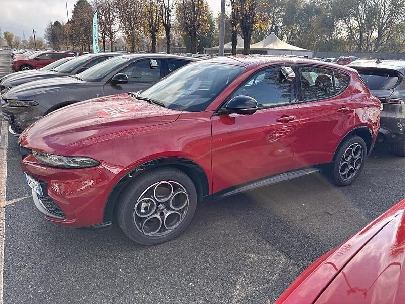 Nuova Alfa Romeo Tonale Sprint 131 CV (96 kW) 2025 Rosso SUV