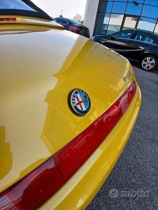 Usata Alfa Romeo Spider 144 CV (105 kW) 2000 Cabrio