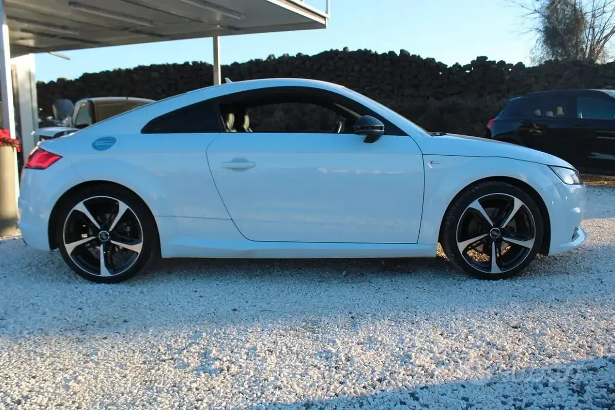 Usata Audi TT 180 CV (132 kW) 2018 Bianco Coupé