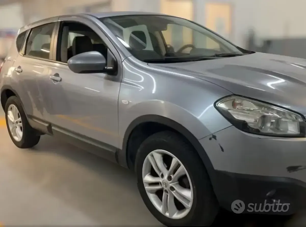 Usata Nissan Qashqai 116 CV (85 kW) 2012 Grigio SUV