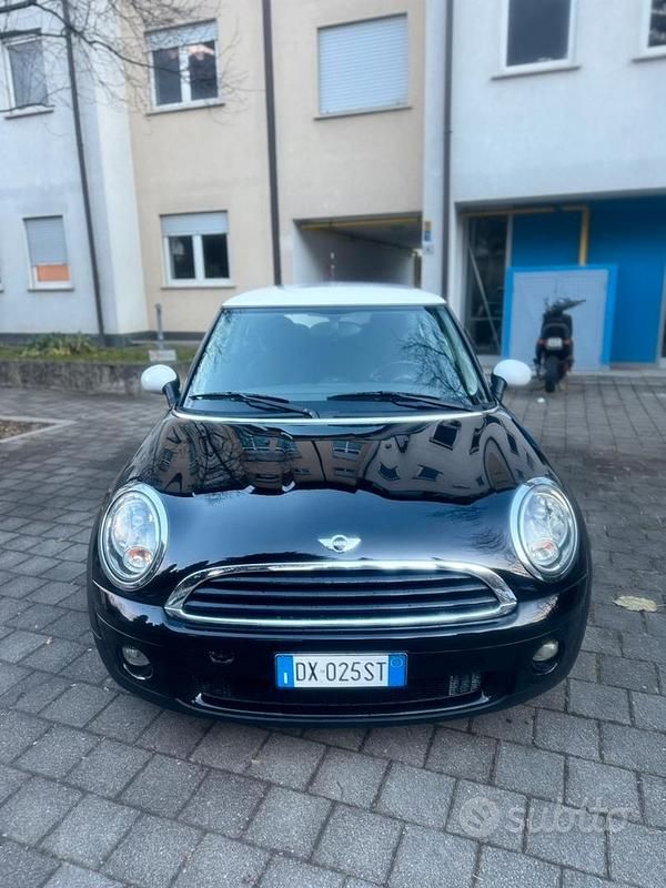 Nero Usata 2009 Mini Cooper Coupé Coupé | 4500 € - Immagine 1/4