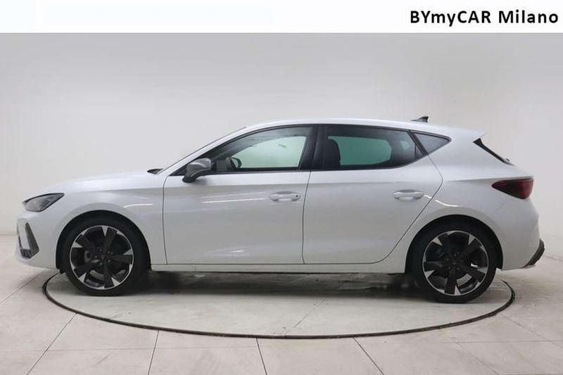 Usata Cupra Leon 150 CV (110 kW) 2025 Bianco Berlina