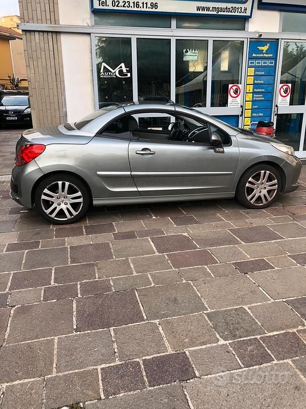 Usata Peugeot 207 CC 120 CV (88 kW) 2008 Grigio Cabrio