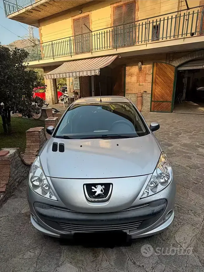 Usata Peugeot 206 60 CV (44 kW) 2010 Grigio Berlina