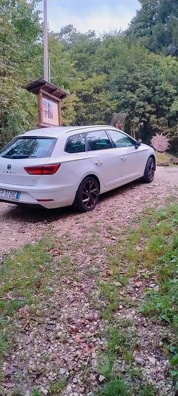 Usata Seat Leon ST XCELLENCE 150 CV (110 kW) 2018 Bianco Station wagon
