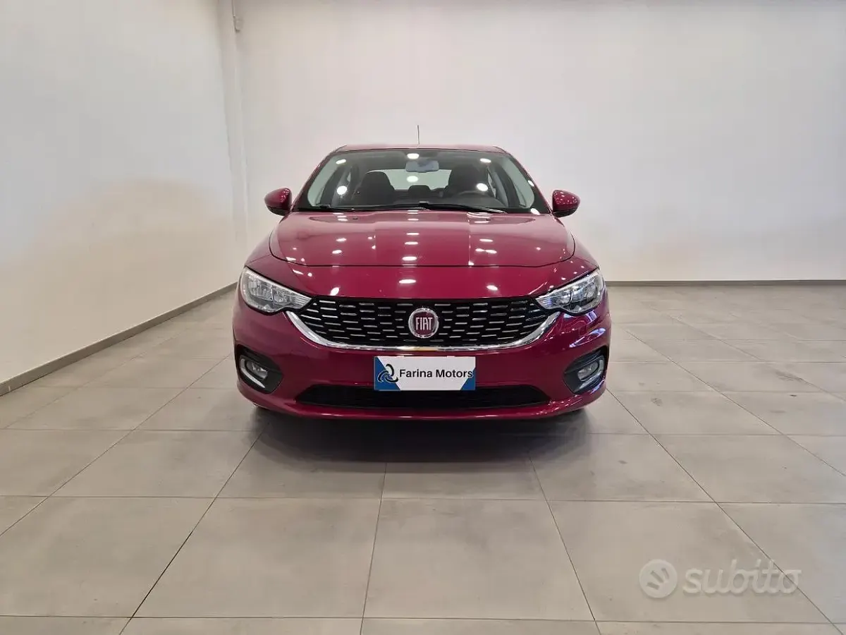 Usata Fiat Tipo Opening Edition 95 CV (69 kW) 2015 Rosso Berlina