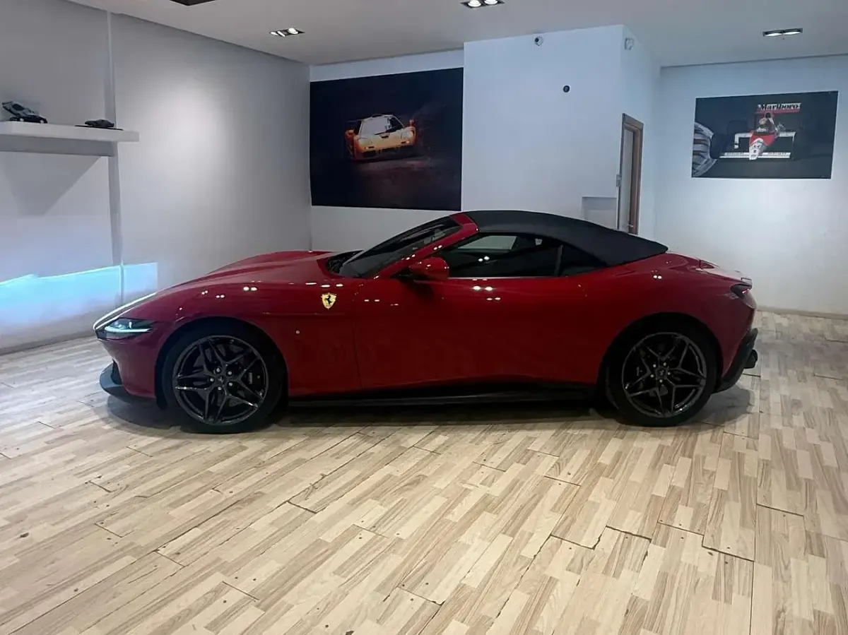 Nuova Ferrari Roma 620 CV (456 kW) 2025 Rosso mugello Coupé