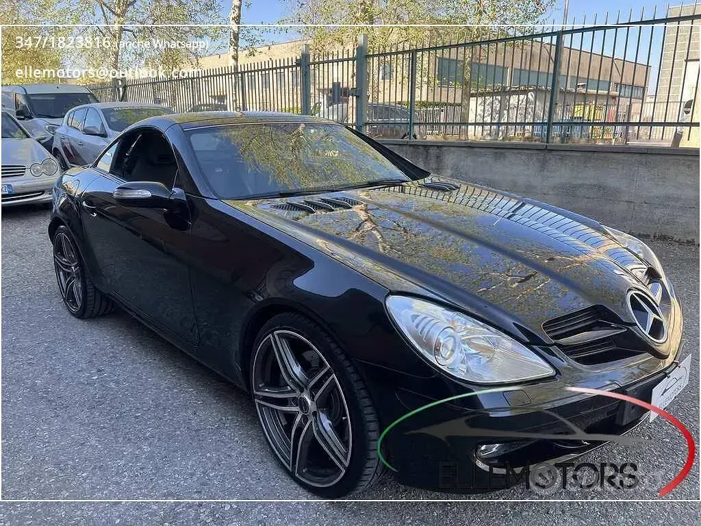 Usata Mercedes SLK350 272 CV (200 kW) 2007 Nero Cabrio