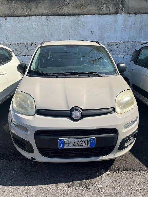 Marrone Usata 2012 Fiat Panda Due volumi | 6000 € (Molto cara) - Immagine 1/4