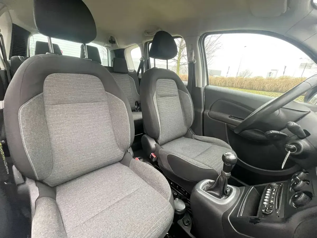 Usata Citroën C3 SELECTION 111 CV (81 kW) 2016 Other Monovolume