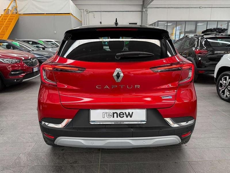 Usata Renault Captur Intens 92 CV (67 kW) 2021 Rosso passion/tetto nero SUV