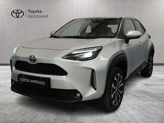 Usata Toyota Yaris Cross Trend 116 CV (85 kW) 2022 Grigio SUV