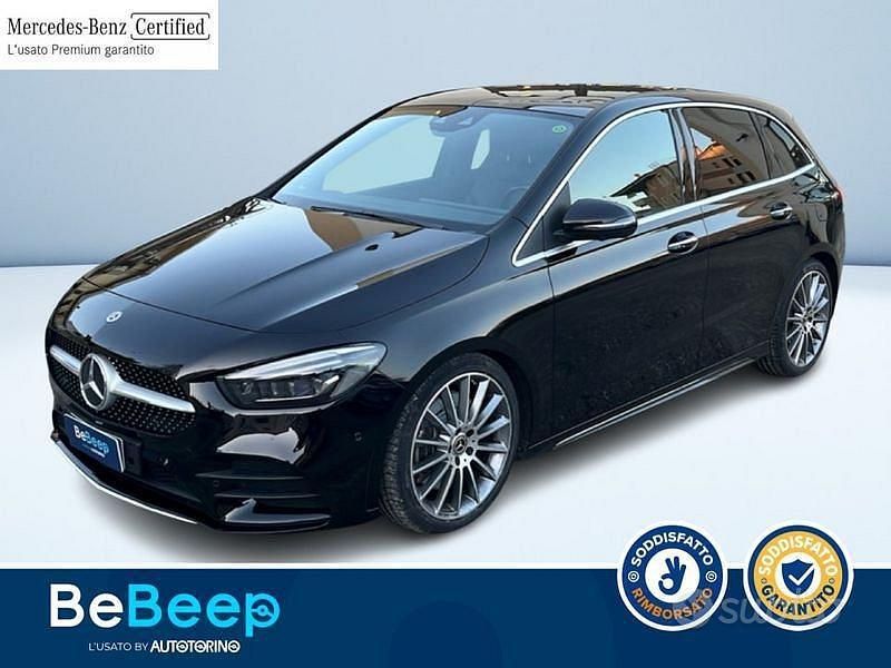 Nero metallizzato Usata 2020 Mercedes B250 Premium Monovolume | 26.100 € - Immagine 1/4