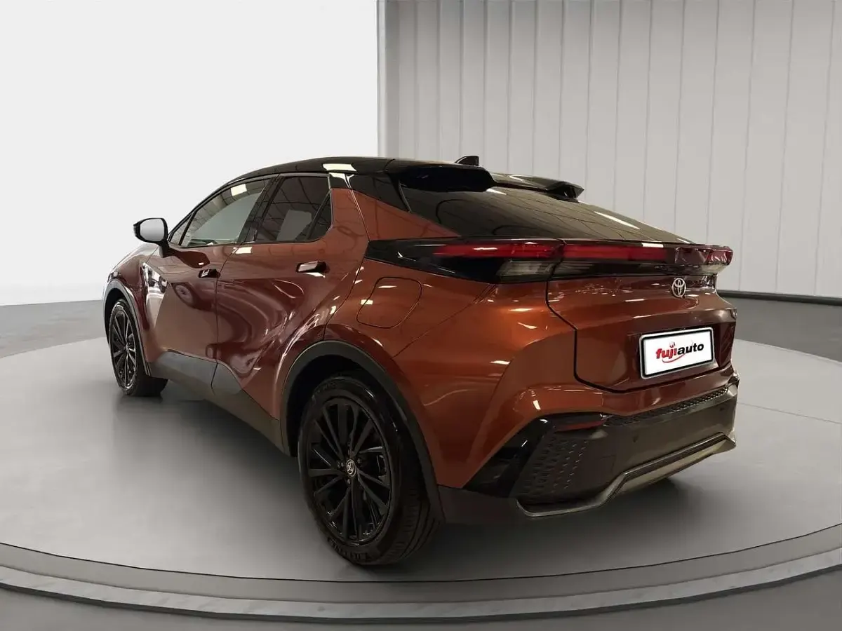 Usata Toyota C-HR Sport 223 CV (164 kW) 2025 Metla oxide & black SUV