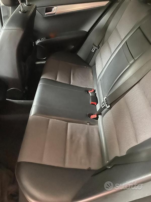 Usata Mercedes C220 Avantgarde 170 CV (125 kW) 2013 Bianco Station wagon