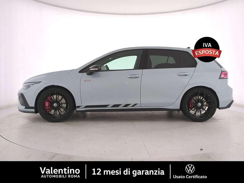 Usata VW Golf VIII GTI 300 CV (220 kW) 2025 Blu/azzurro Berlina