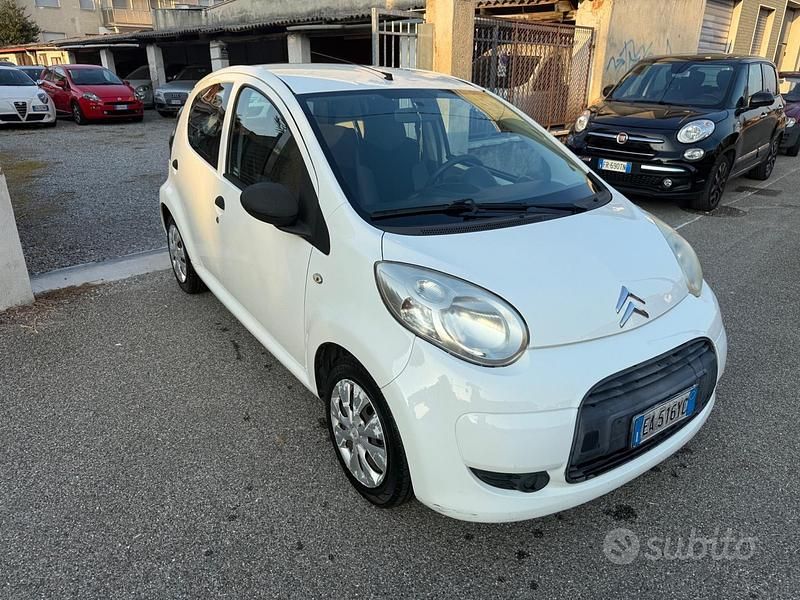 Usata Citroën C1 68 CV (50 kW) 2010 Bianco Utilitaria