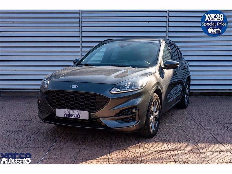Usata Ford Kuga ST-Line 150 CV (110 kW) 2022 Grigio SUV