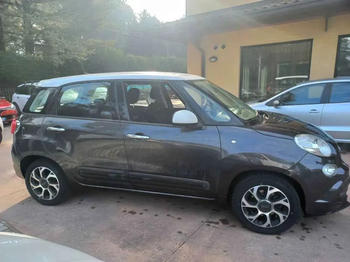 Usata Fiat 500L Lounge 95 CV (69 kW) 2020 Grigio Monovolume
