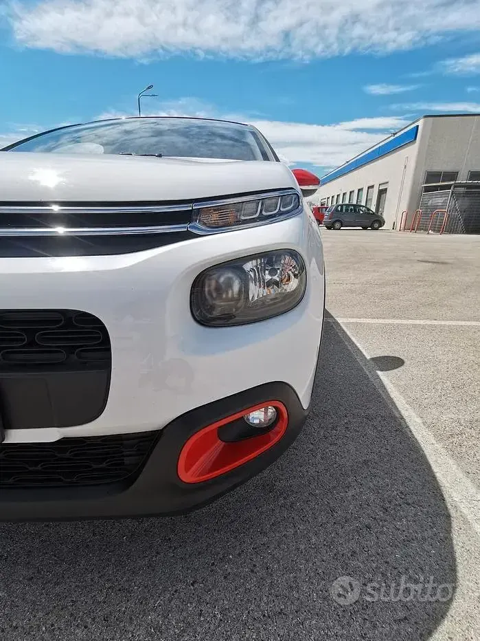 Usata Citroën C3 Feel 75 CV (55 kW) 2017 Bianco Berlina