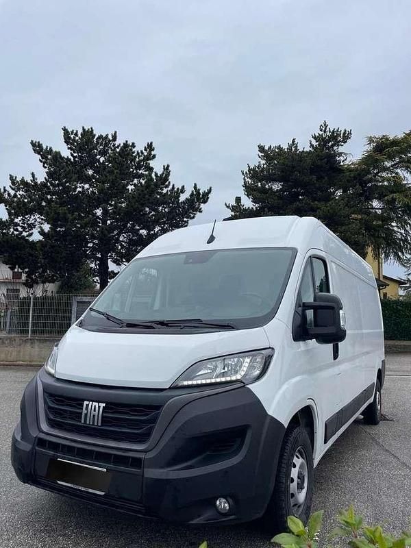 Bianco Usata 2023 Fiat Ducato Easy Furgone | 20.000 € (Buon prezzo) - Immagine 1/4