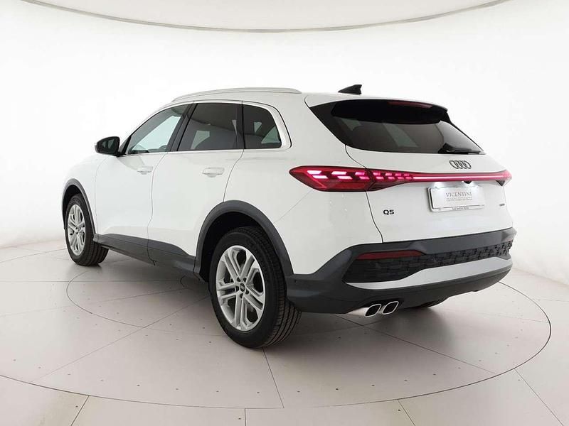 Nuova Audi Q5 Advanced 204 CV (150 kW) 2026 Bianco arkona SUV